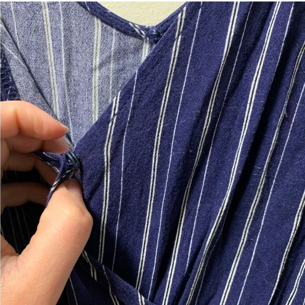 La Hearts Navy Striped v-neck Jumpsuit size small - Picture 4 of 8